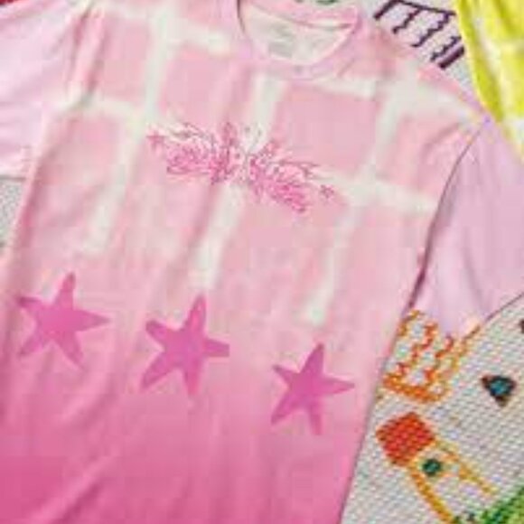 SOLD Collina Strada Pink Vans Edition T-Shirt Size Small - Picture 3 of 7